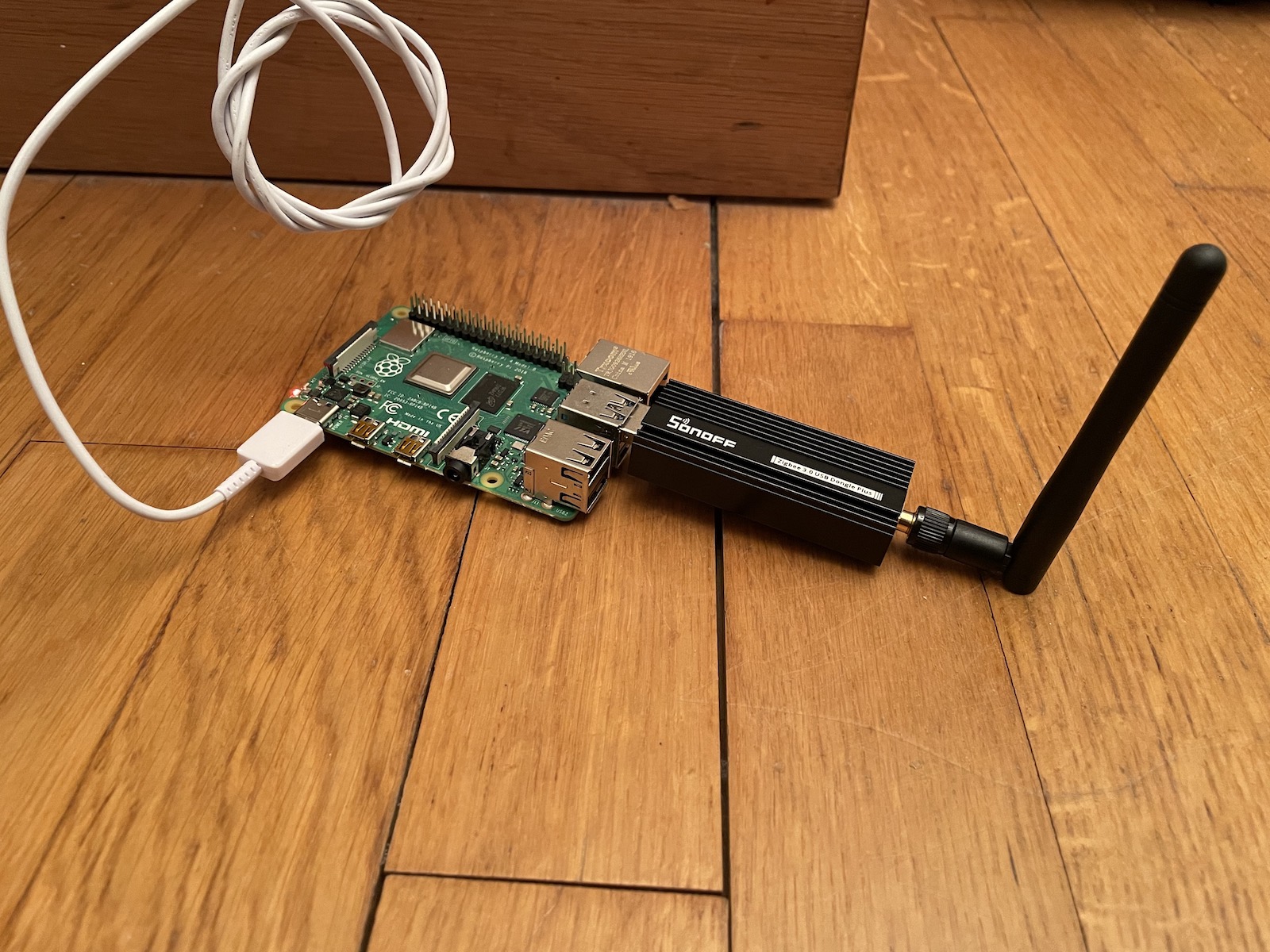 Connect Zigbee devices with an USB Zigbee dongle and Zigbee2mqtt